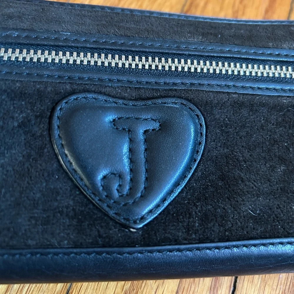 Vintage Juicy Couture Black Wallet Velour Charge It Embroidered Y2K Zip Around